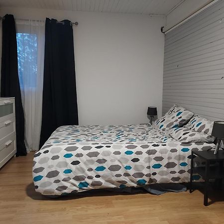 Appartement L'Esquirou à Rocbaron Extérieur photo
